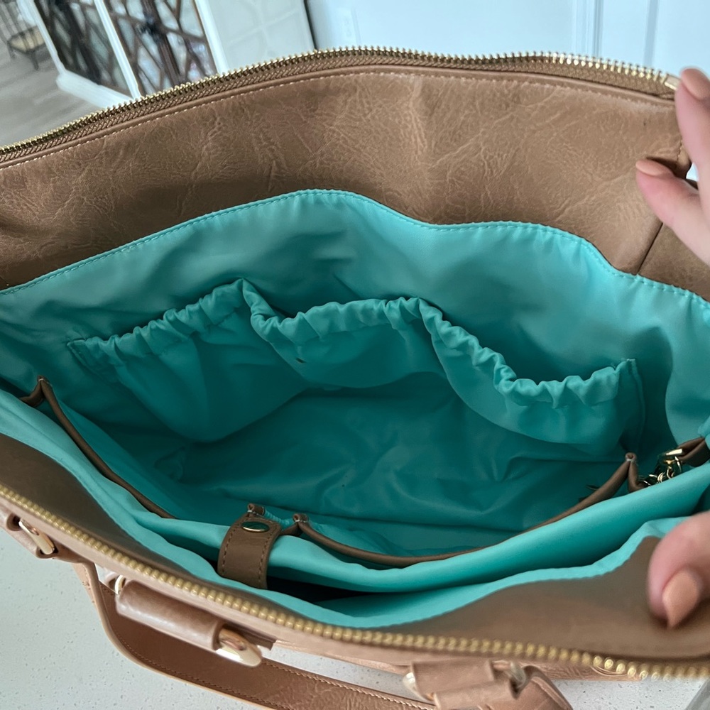 White Elm Gemini Convertible Bag (full size)